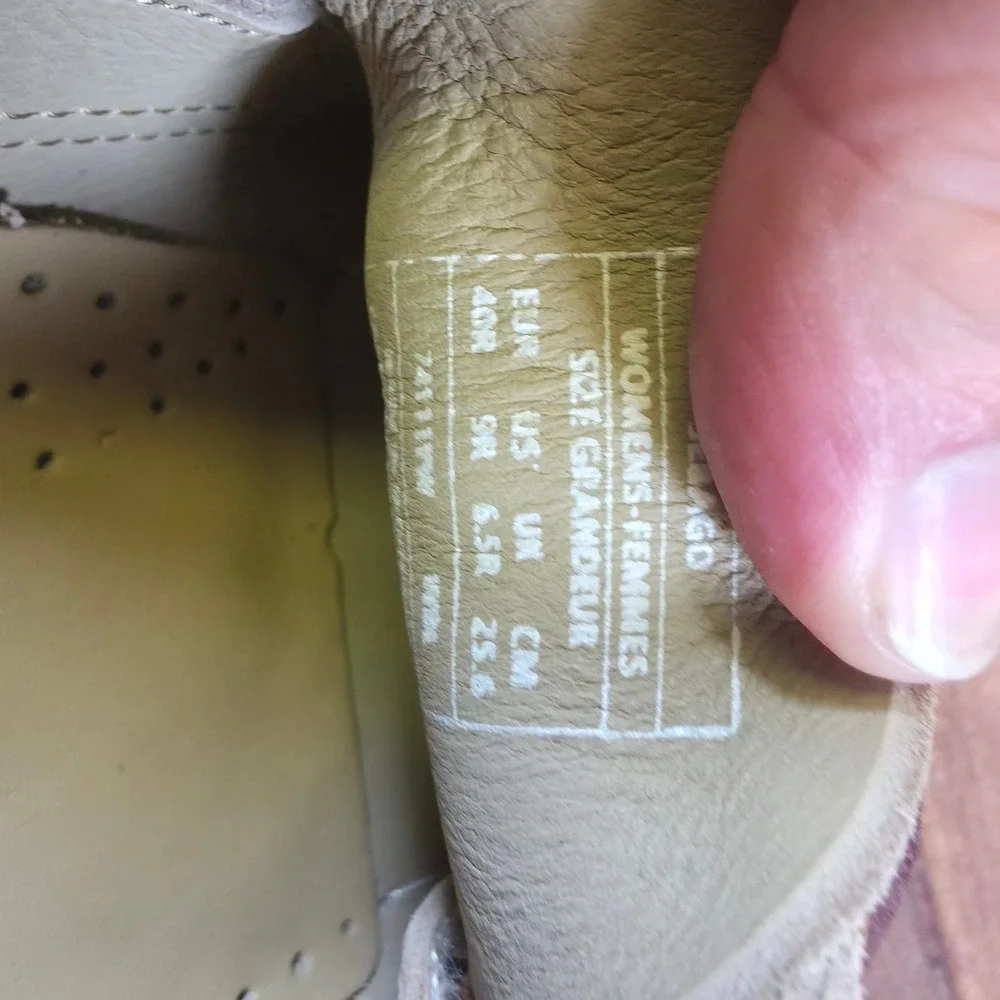 Sebago Docksides Boat Shoes Mens 8.5 Tan Suede Good Bandana Trim Leather Laces